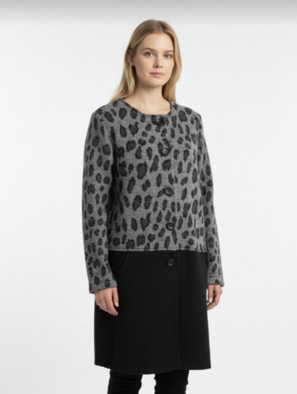 NWOT! RIVA! FINE WOOL, BLACK & GRAY LEOPARD, LONG CARDIGAN SWEATER! SZ L